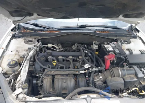 2012 Ford Fusion Se z USA, uszkodzony, nr VIN 3FAHP0HA8CR160536